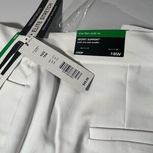 NWT Investments, the 5th Ave fit, crop pants, white size 18W